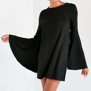 Ecote bell sleeve mini dress
